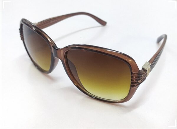 Discount Optical Plus - Image 6