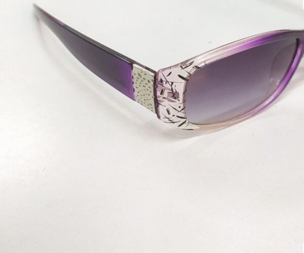 Discount Optical Plus - Image 4