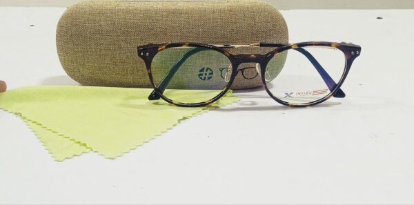 Discount Optical Plus eye wear brown & yellow fullrim round frame - Image 4