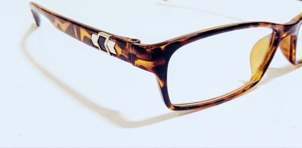 Discount Optical Plus  Animal Printed Color Rectangle Shape Spectacle Frame - Image 4